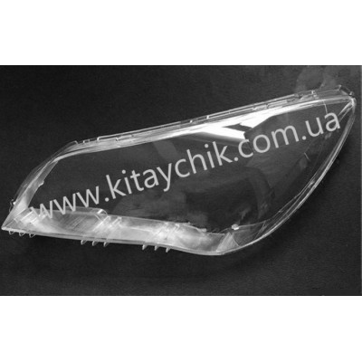Стекло (пластик) фары передней правой MG 350