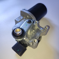 Моторчик стеклоочистителя передний MG350/MG5 Моторчик стеклоочистителя передний MG350/MG5