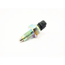 Выключатель заднего хода Chery Amulet/M11/Elara/Eastar